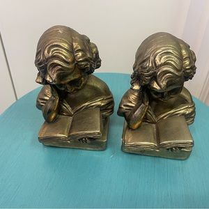 Statue the antique reader France